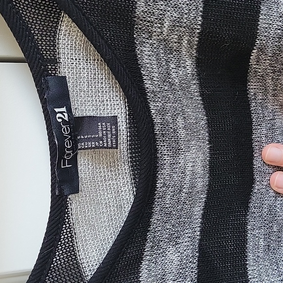 Black and Silver Striped Blouse - Picture 2 of 3